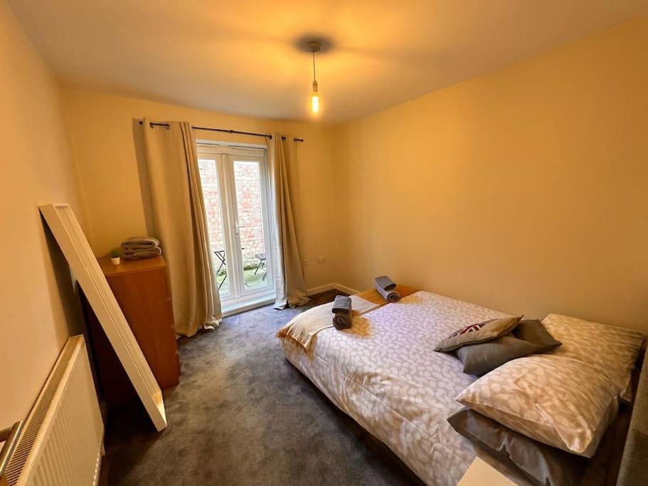 2 Bedroom Apartment In Se13 London Kültér fotó