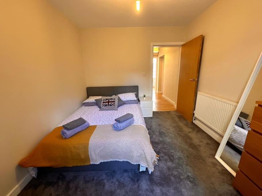 2 Bedroom Apartment In Se13 London Kültér fotó