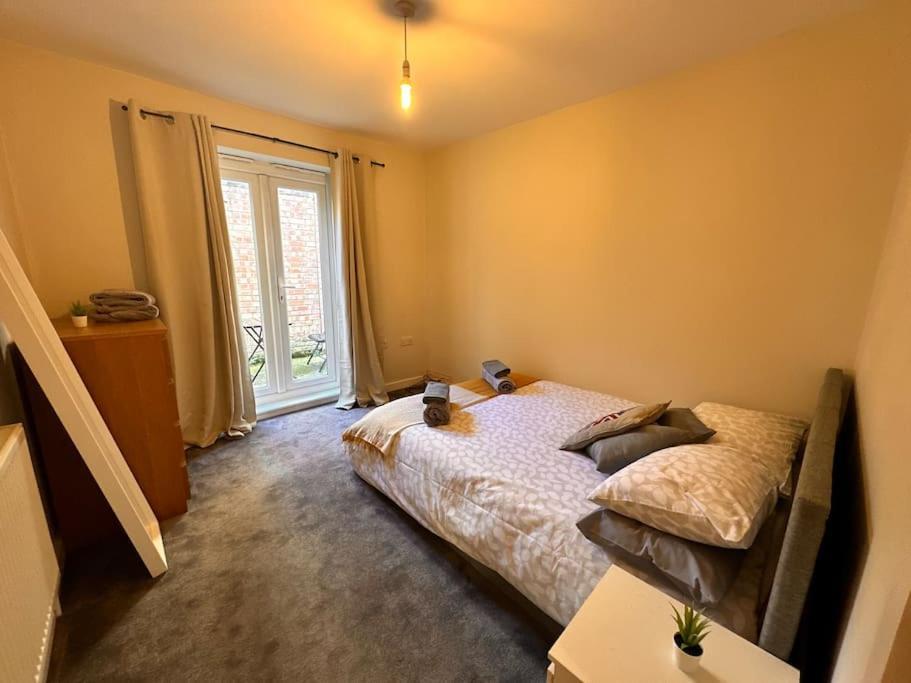 2 Bedroom Apartment In Se13 London Kültér fotó